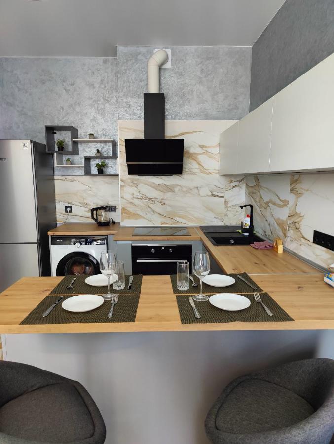 Platinum Sea View Apartment Odesa Exterior photo